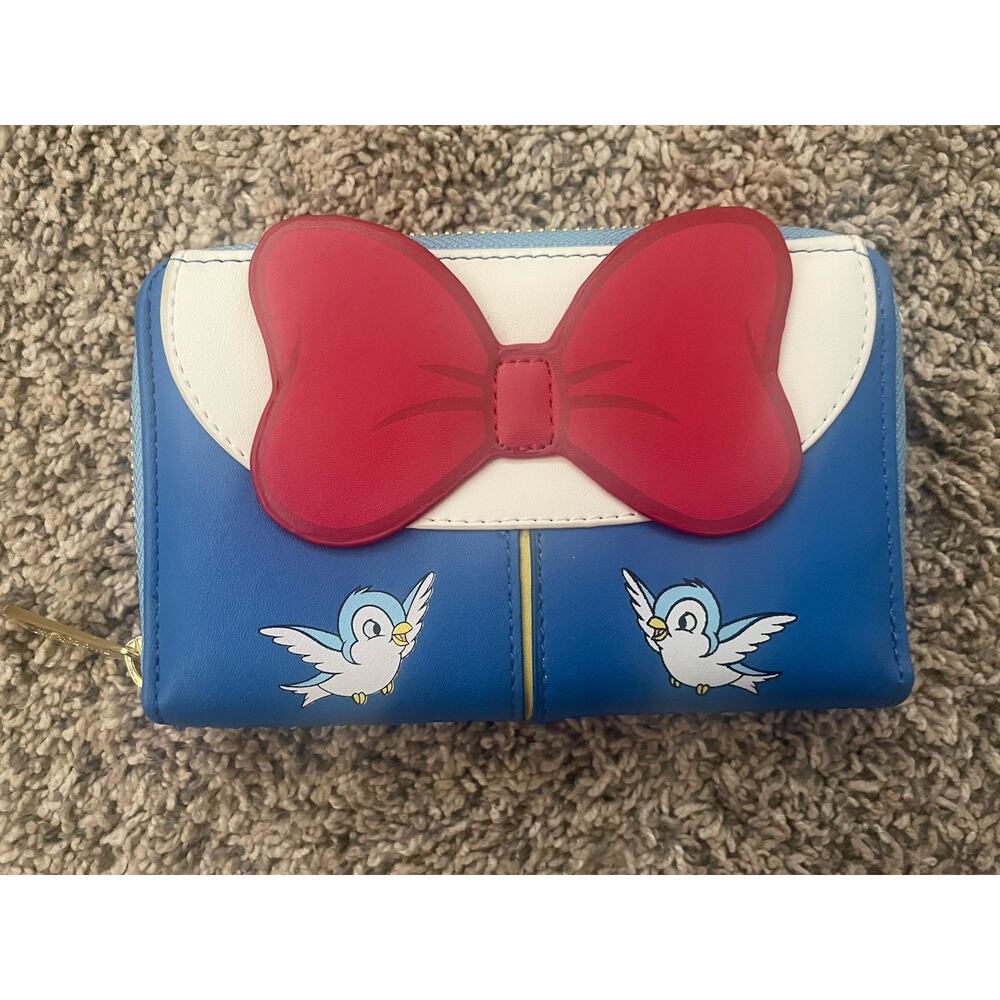 Loungefly Disney Snow White Cosplay Bow Zip Around Wallet Bow